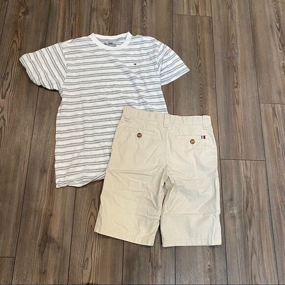 Boys Tommy Hilfiger Shorts Outfit 14-16 - Picture 2 of 8